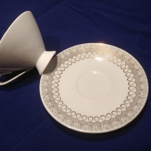 china set tea cup and plate  Set of 2 gold - Picture 3 of 10